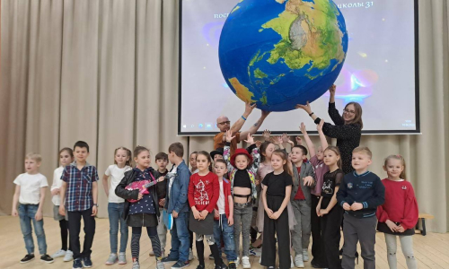 igry-dlja-detejj-na-den-kosmonavtiki