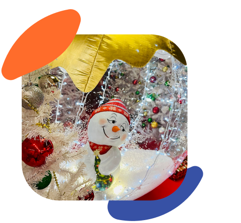 Новогоднее оформление кафе и ресторана надувными фигурами