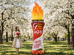 Стела с имитацией пламени