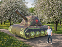 Надувной Танк